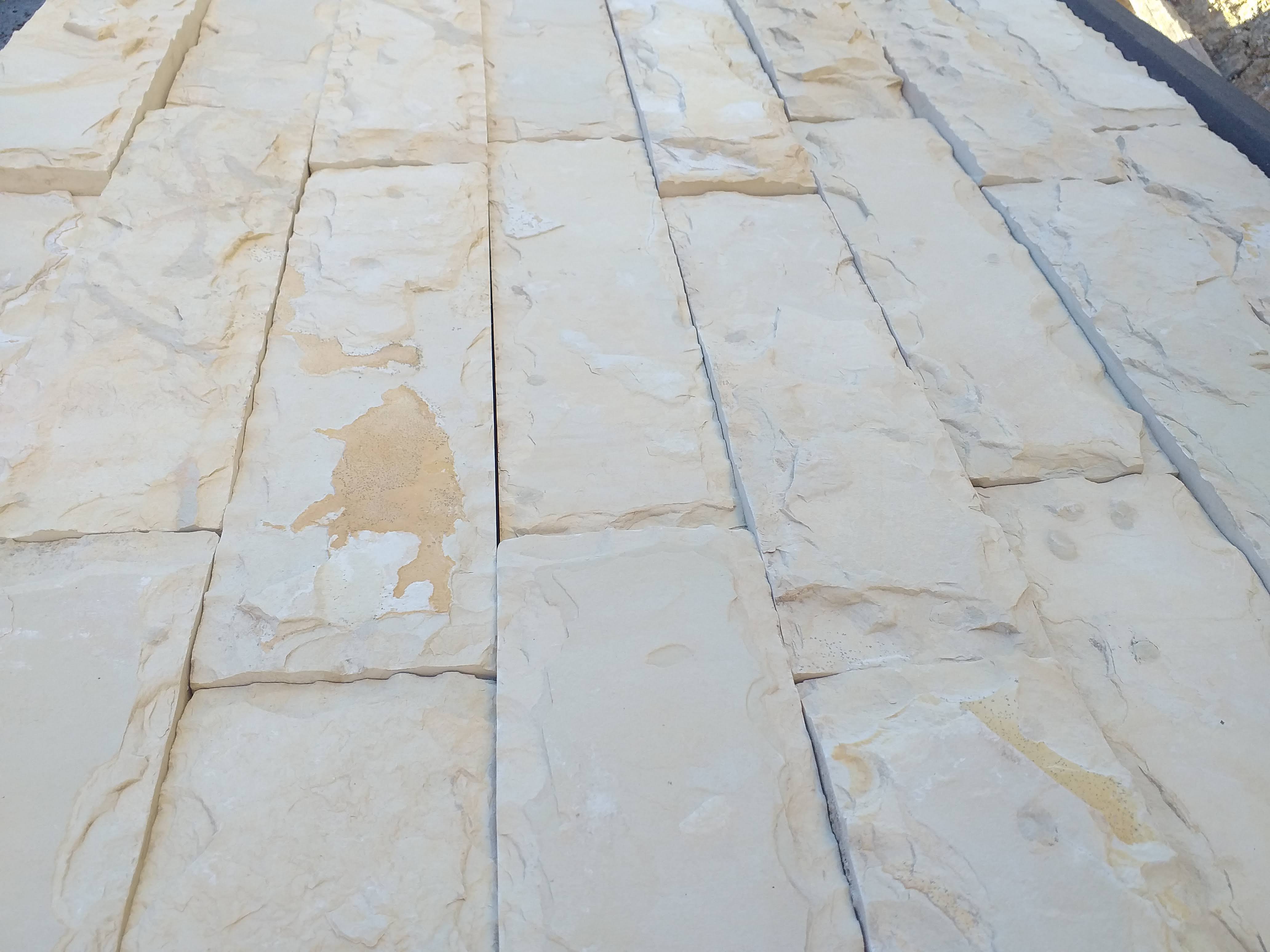 صفرا 10×25 — الصورة 1 من 1